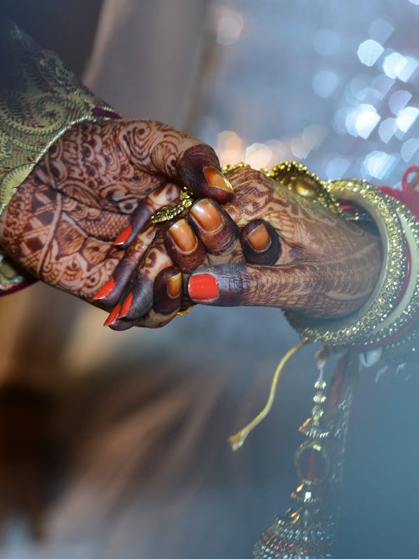 Wedding photo booth moment